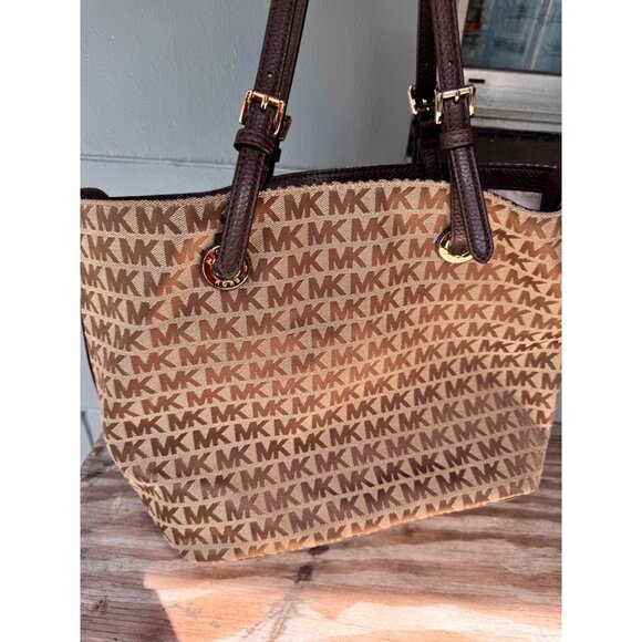 Michael Kors Jet Set Signature Logo Large Brown Tote Bag Gold Hardware Leather - Picture 3 of 13